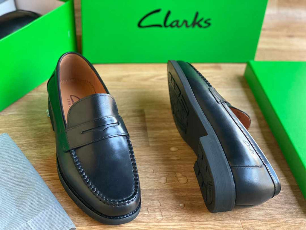 Clarks Men Black Shoes