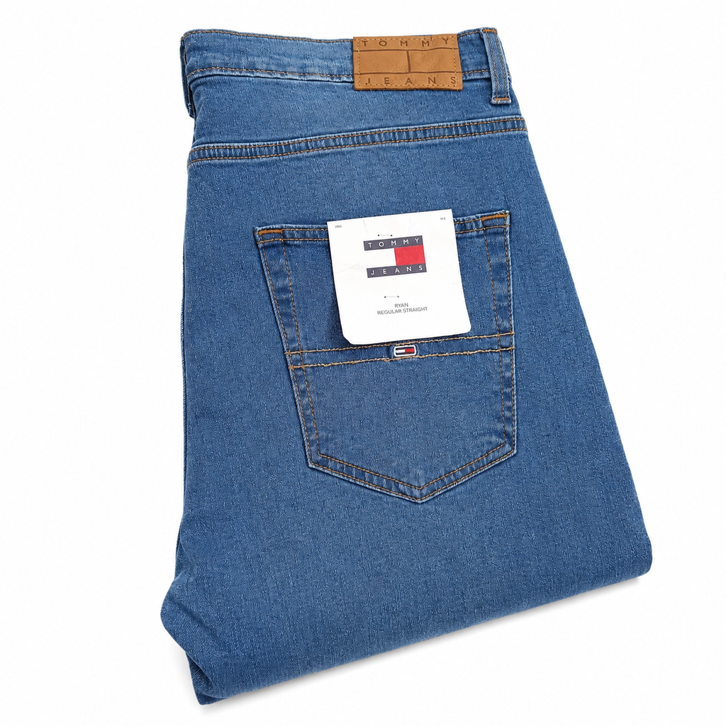 Tommy  Straight Cut Blue Jeans